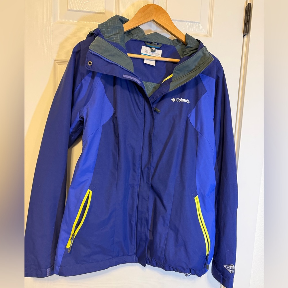 Columbia Omnitech Snowcalypse Weatherproof Womens Jacket